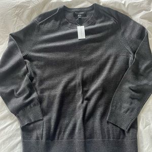 Banana Republic- Grey Merino Wool Crewneck sweater. Size XL